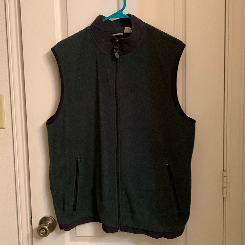 Prospirit Zip-up Green Vest with Pockets